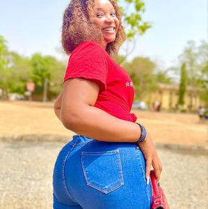 Meet your Posher, Joy